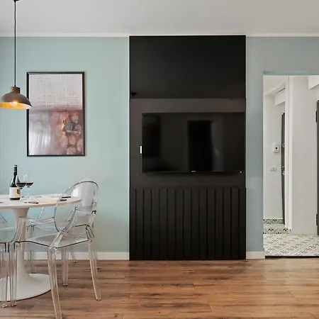 Fantastic In Magheru Apartment *