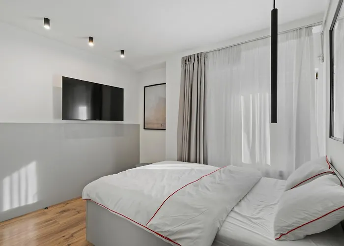 Fantastic In Magheru Appartement